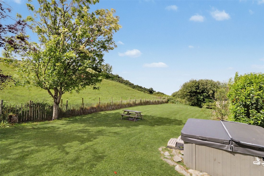 House in Mortehoe, England 3 - 18125635