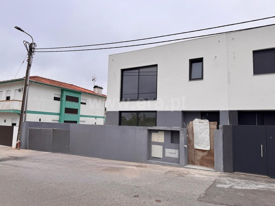 House in Serzedo e Perosinho, Porto District, Portugal 1 - 15897355