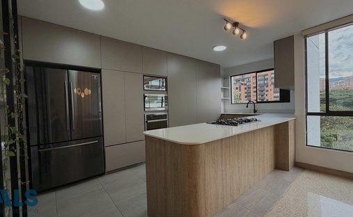 Apartment in Medellín, Antioquia, Colombia 1