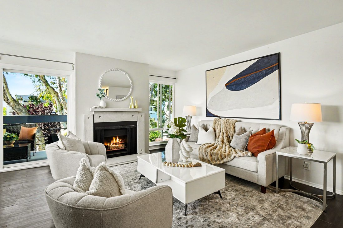 Condo in San Mateo, California, United States 3 - 18125832