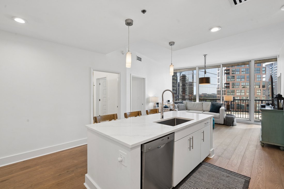 Condo in Atlanta, Georgia, United States 5 - 18125734