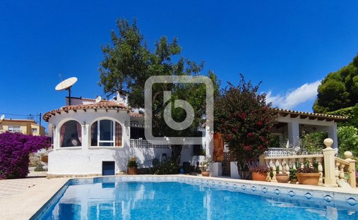 Villa in Calp / Calpe, Valencian Community, Spain 1