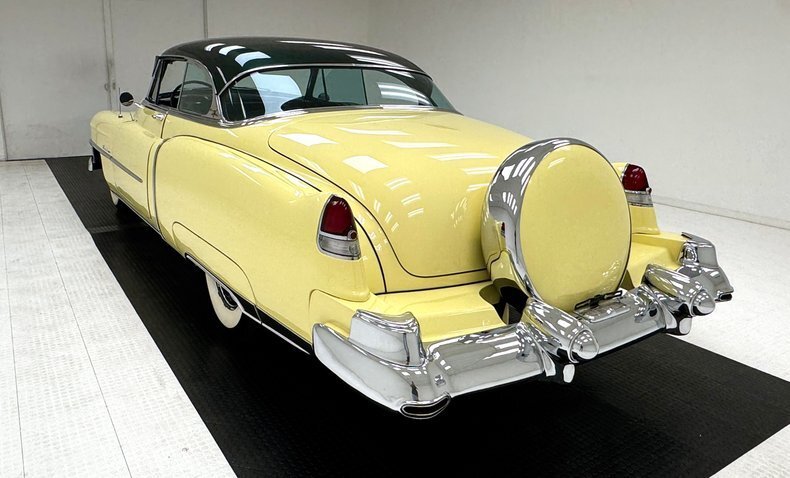 Coupe in Morgantown, United States 3 - 18126111