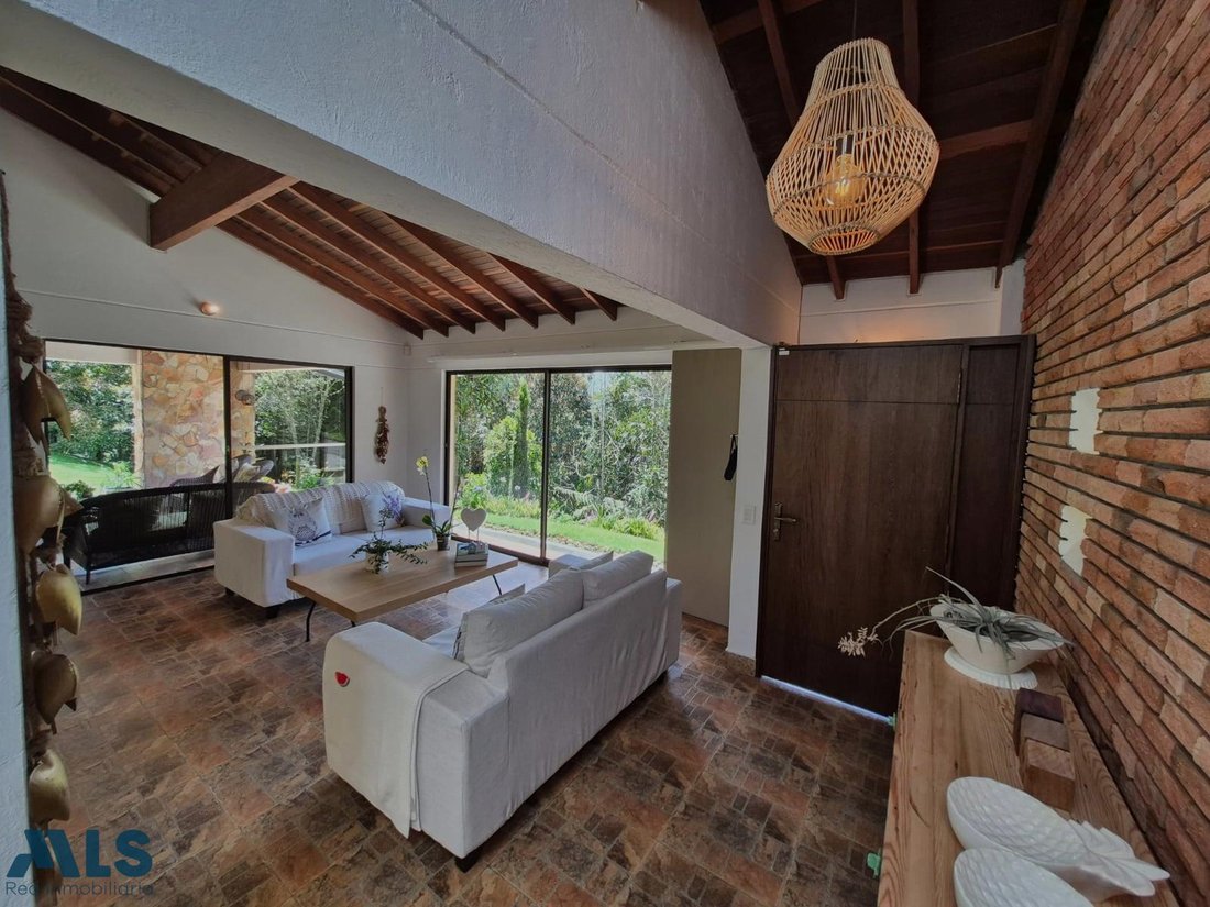 House in Envigado, Retiro, Colombia 4 - 18125790
