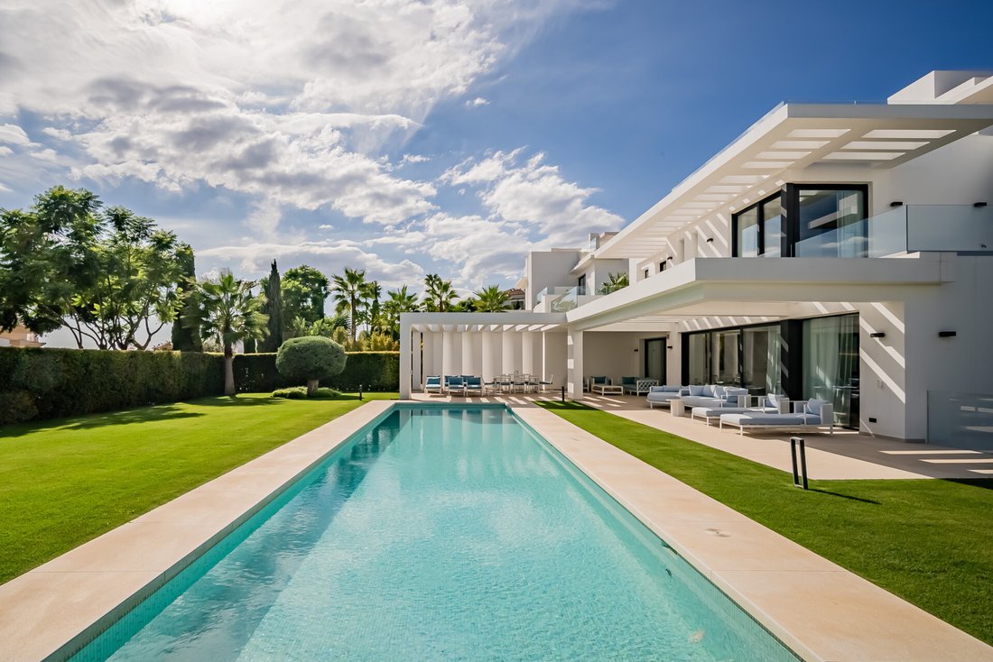 House in Cancelada, Estepona, Andalusia 2 - 18126061
