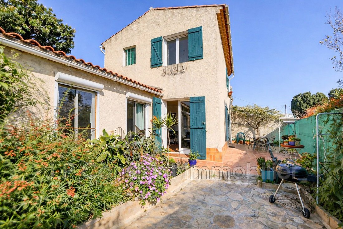 Villa in La Ciotat, Provence-Alpes-Côte d'Azur, France 1 - 18125891