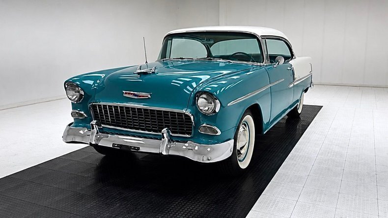 Coupe in Morgantown, United States 1 - 18126136