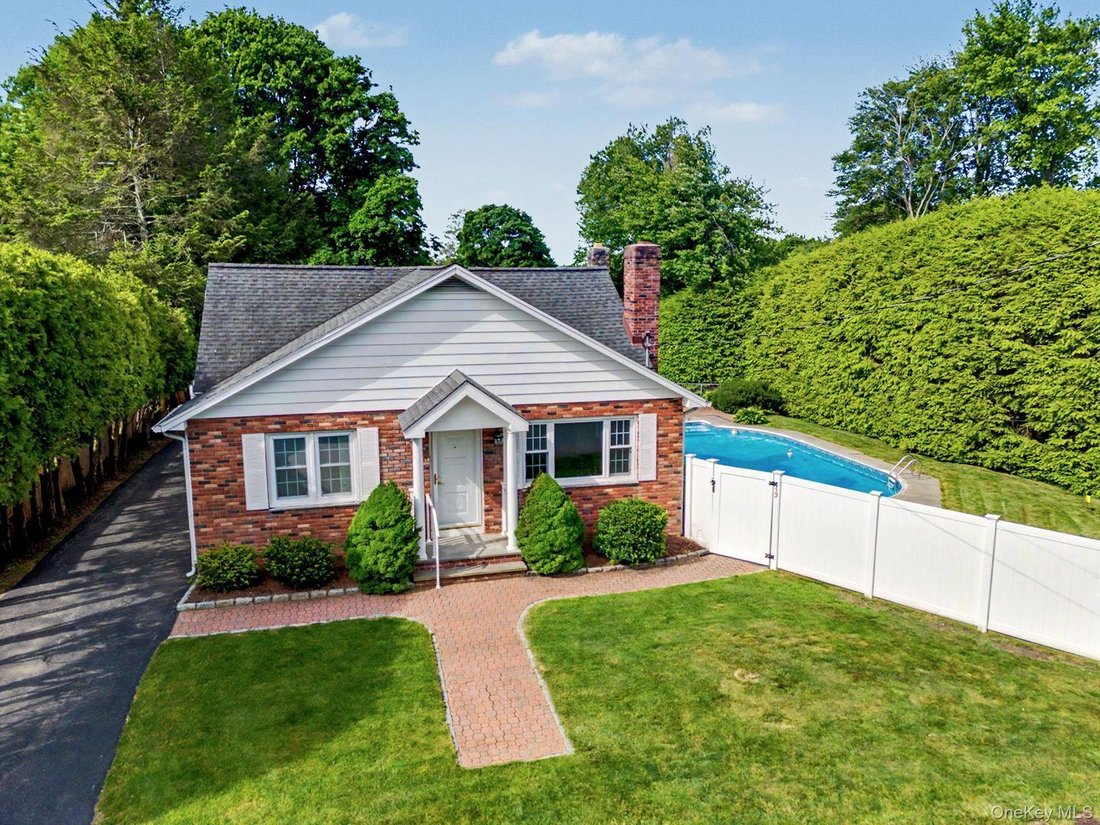 House in Yorktown Heights, New York, United States 1 - 18070145
