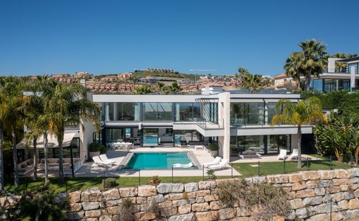 Villa in Benahavis, Andalusia, Spain 1