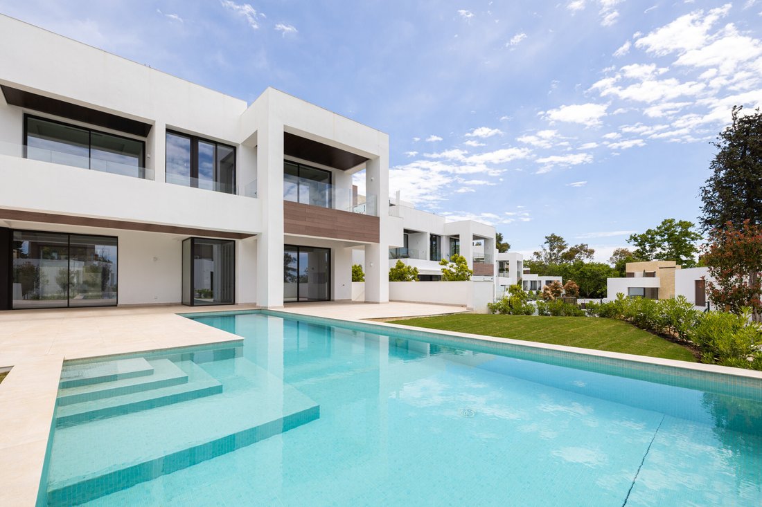 Villa in Golden Mile, Andalusia, Spain 5 - 18126036