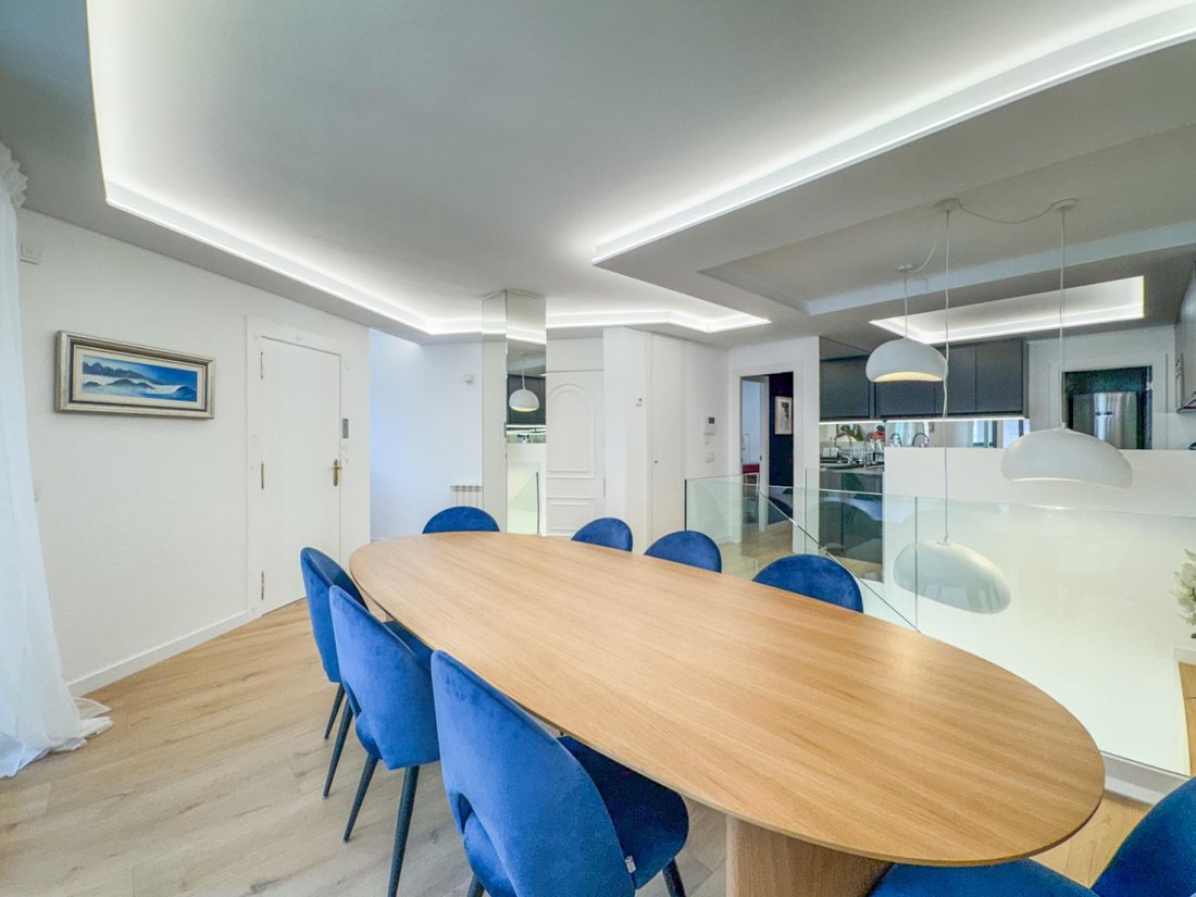 Apartment in Andorra la Vella, Andorra la Vella, Andorra 5 - 18125803