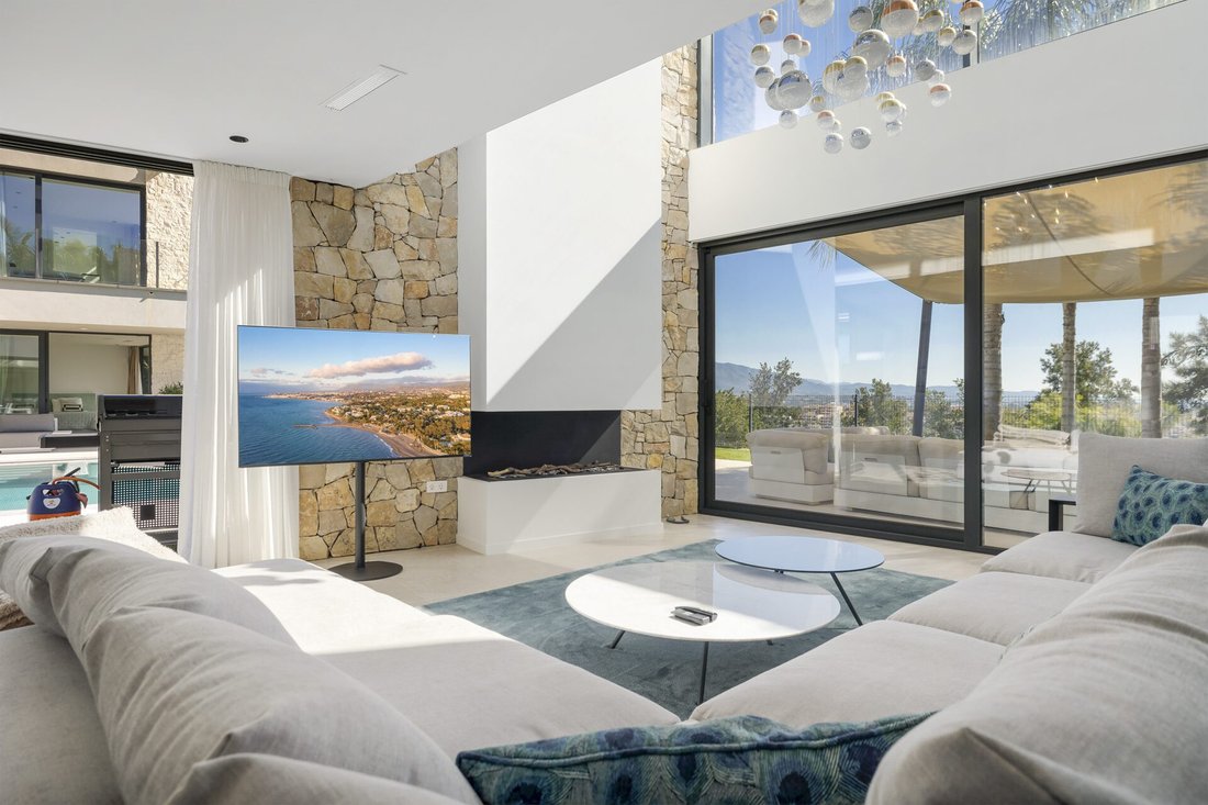 Villa in Benahavis, Andalusia, Spain 4 - 18126075