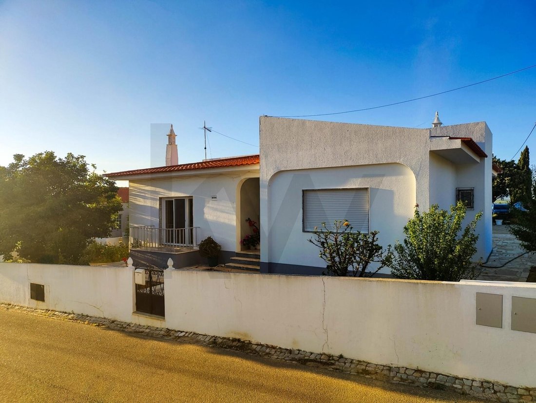 Townhouse in Alvor, Algarve, Portugal 3 - 18126143