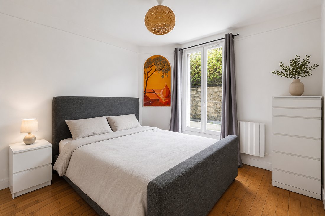 Apartment in Porte Saint Denis-Paradis, Paris 10e Arrondissement, Paris 5 - 18117829