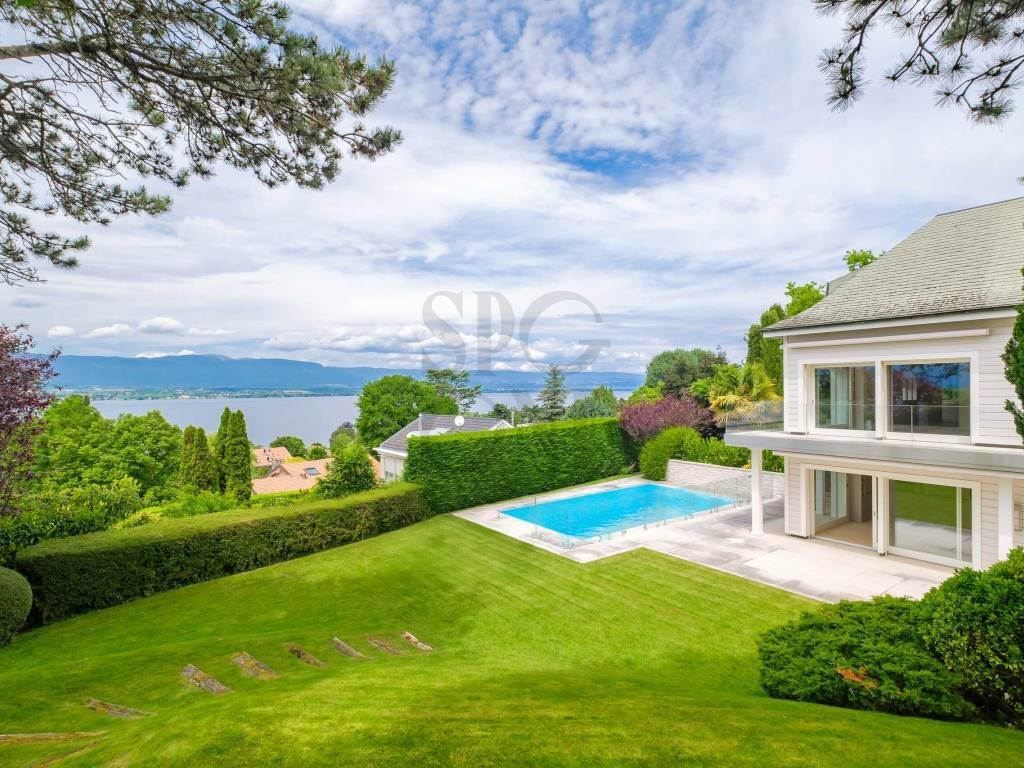 Exceptional Villa In Anières With Unique Lake View