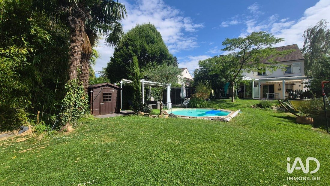 House in Carnetin, Ile-de-France, France 2 - 18130699