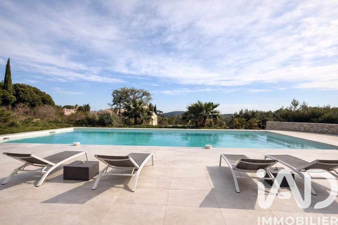 Maison à La Cadière-d'Azur, Provence-Alpes-Côte d'Azur, France 2 - 18130502