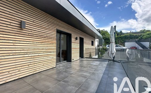 House in Neuvecelle, Auvergne-Rhône-Alpes, France 1