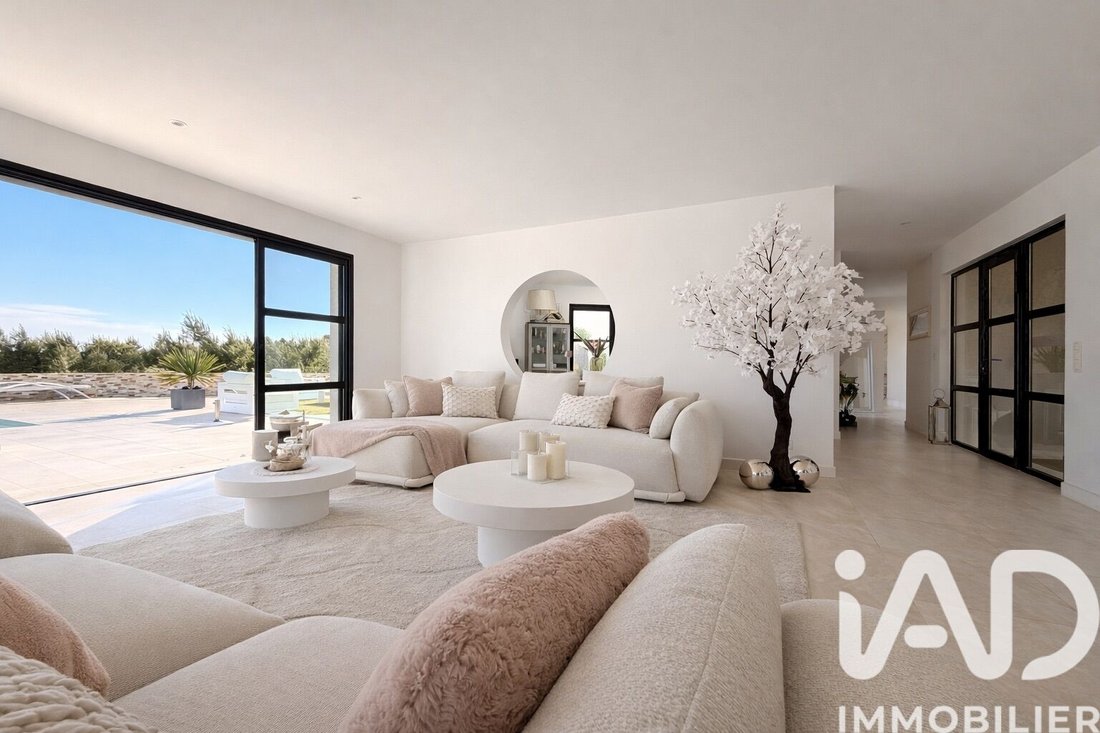 House in La Cadiere-d'Azur, Provence-Alpes-Côte d'Azur, France 3 - 18130502