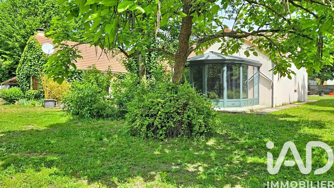 House in Milly-la-Forêt, Ile-de-France, France 1 - 18130348