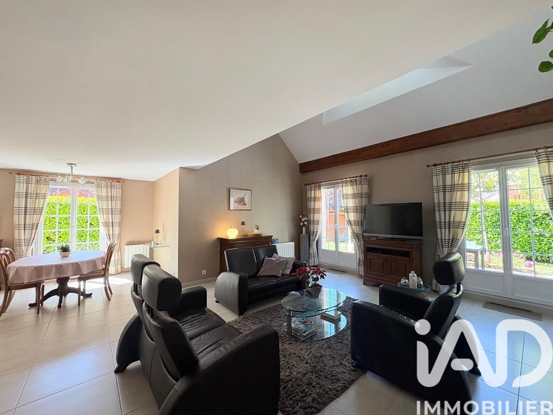 House in La Butte du Berger, Marolles-en-Brie, France 3 - 17658801