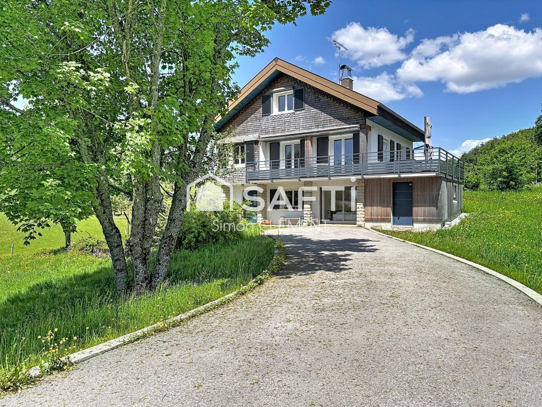 House in Lamoura, Bourgogne – Franche-Comté, France 1 - 18126903