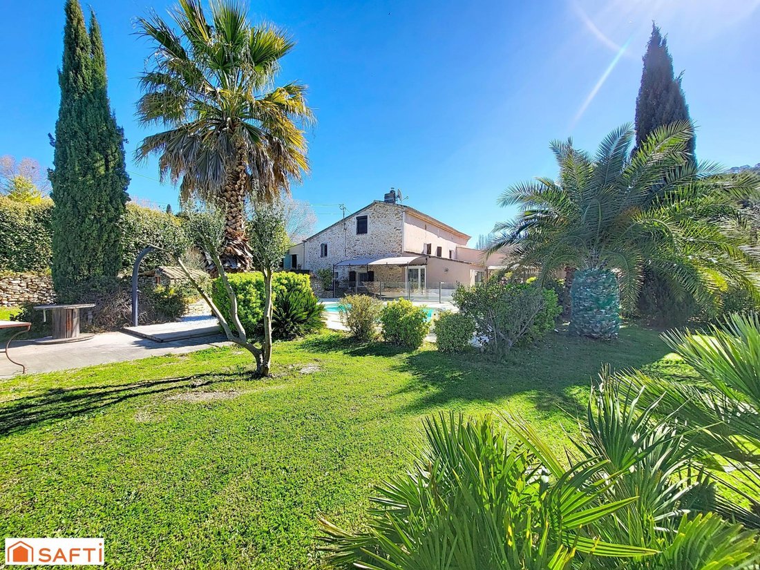 House in Le Castellet, Provence-Alpes-Côte d'Azur, France 1 - 18126937