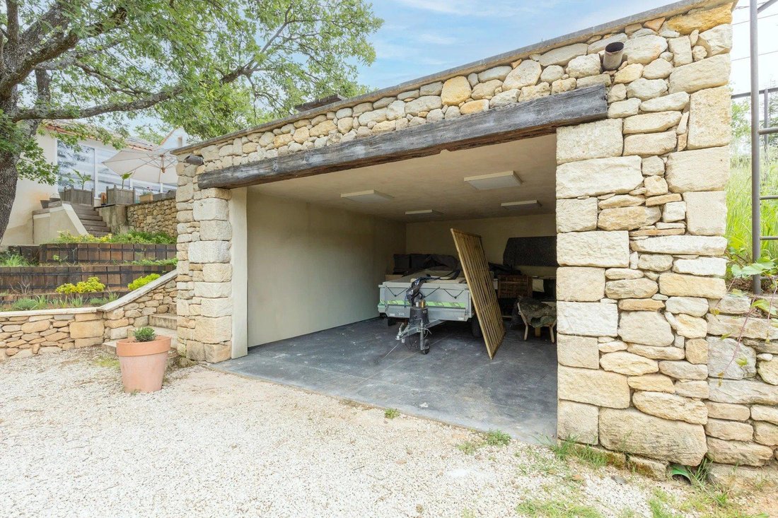 House in Grambois, Provence-Alpes-Côte d'Azur, France 4 - 18126932