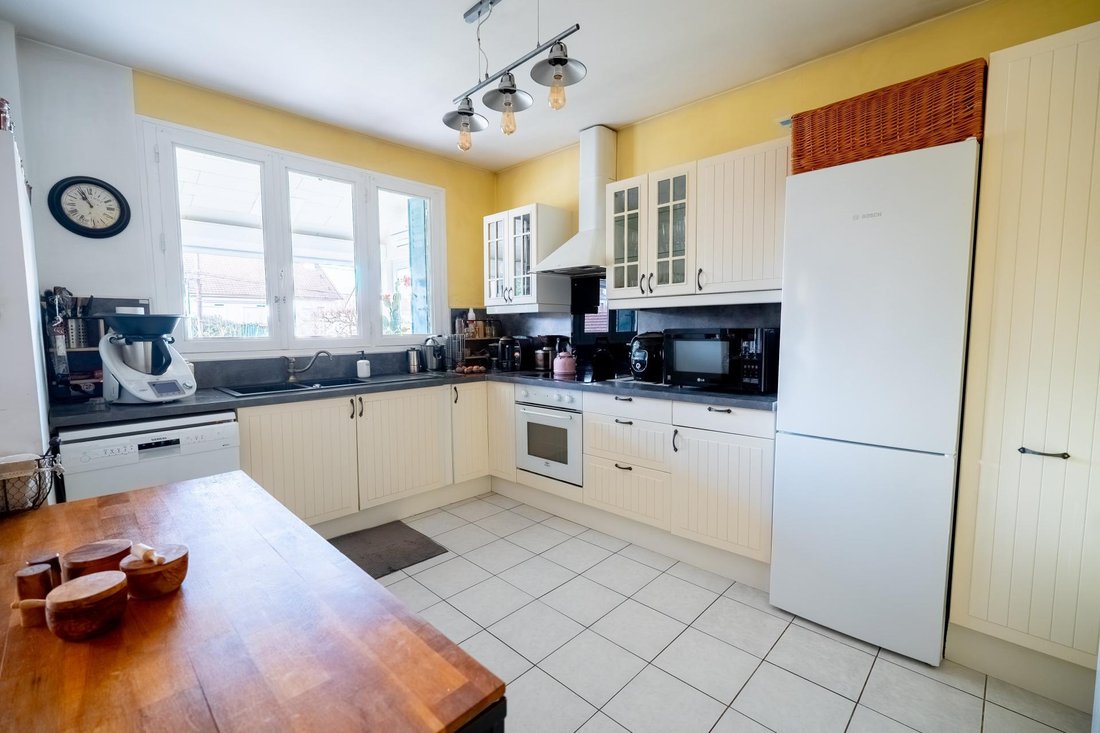 Maison à Descartes, Champs-sur-Marne, France 5 - 18126931