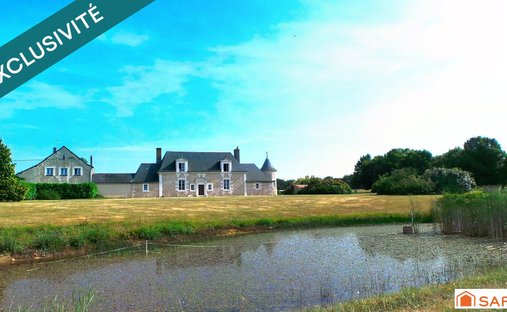 House in Neuillé-Pont-Pierre, Centre-Val de Loire, France 1