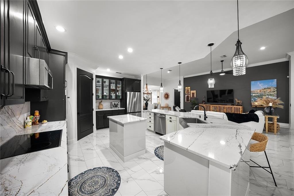 Condo in Bonita Springs, Florida, United States 2 - 18126277