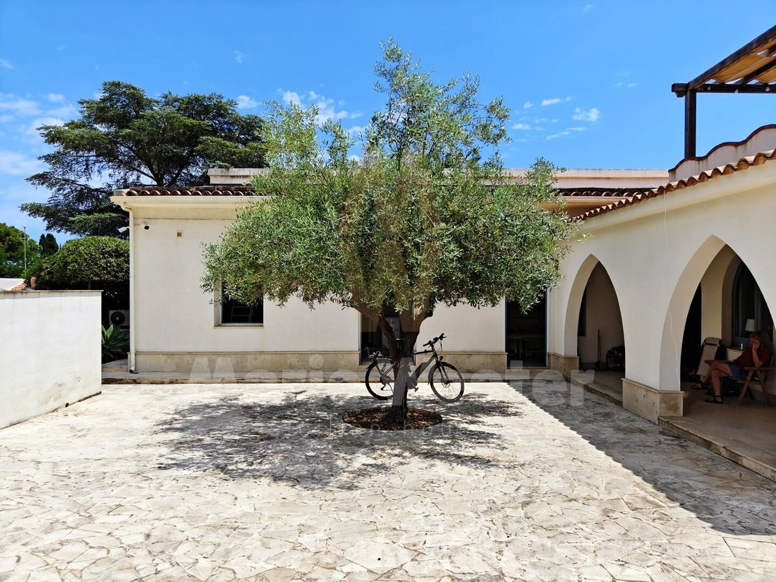 Villa in Fontane Bianche - Cassibile, Fontane Bianche, Sicily 2 - 18126707