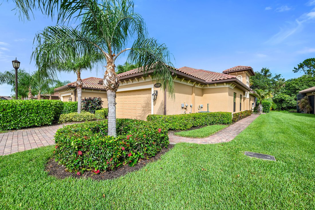 House in Naples, Florida, United States 1 - 18126744