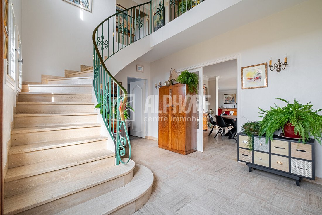 Villa in La Plaine-sur-Mer, Pays de la Loire, France 5 - 17405719