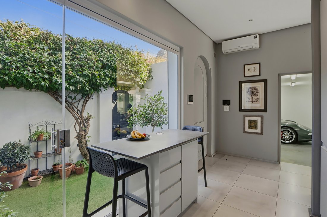Casa en Newlands, Southern Suburbs, Ciudad del Cabo 3 - 18126708