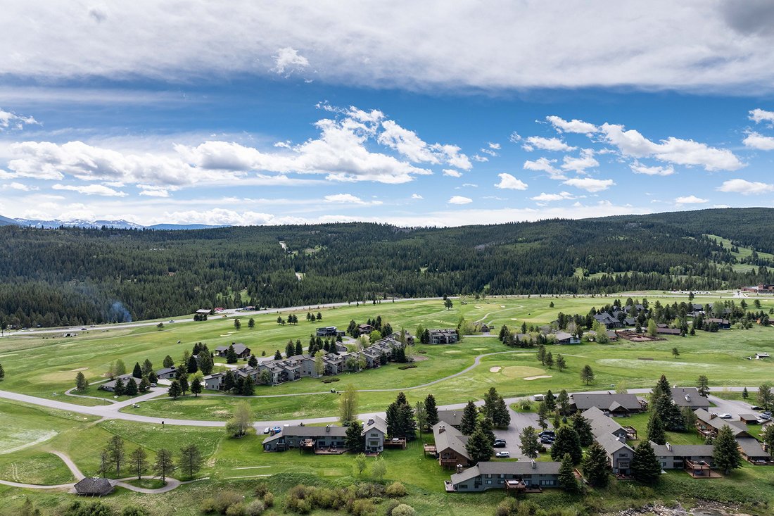 Condo in Gallatin Gateway, Montana, United States 1 - 18126683