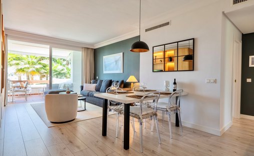 Apartment in Benahavis, Andalusia, Spain 1