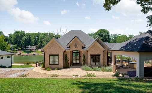 House in Mooresville, North Carolina, United States 1