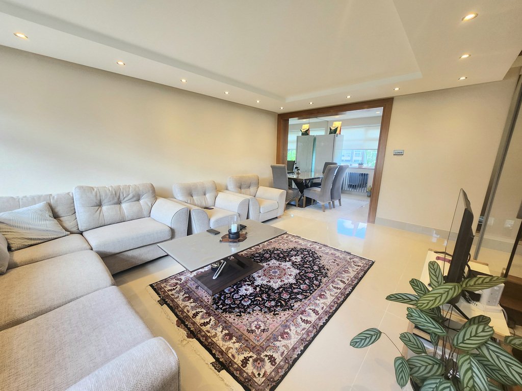 House in West Ealing, Ealing, England 1 - 18126586