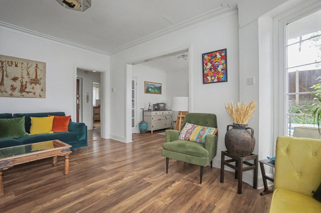 Apartment in West Ealing, Ealing, England 3 - 18126529