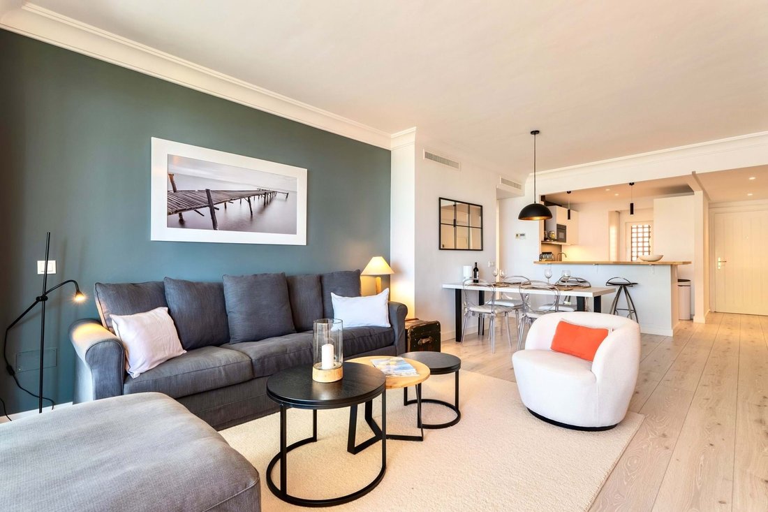 Apartment in Benahavis, Andalusia, Spain 1 - 18126754