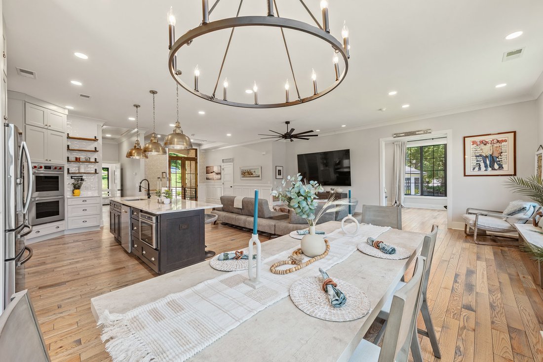 House in Mooresville, North Carolina, United States 4 - 18126740
