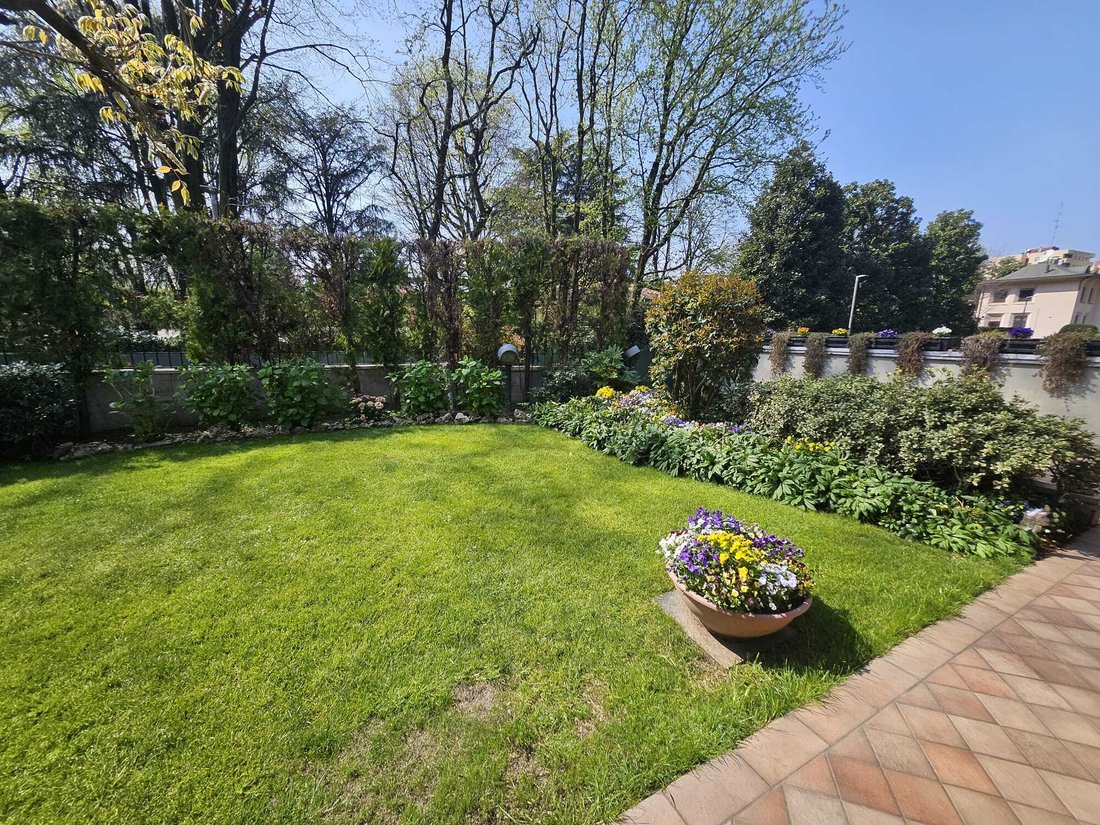 Villa in San Siro, Milan, Italy 3 - 18126914