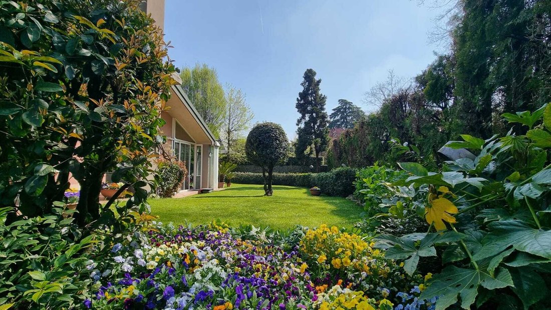 Villa in San Siro, Milan, Italy 2 - 18126914