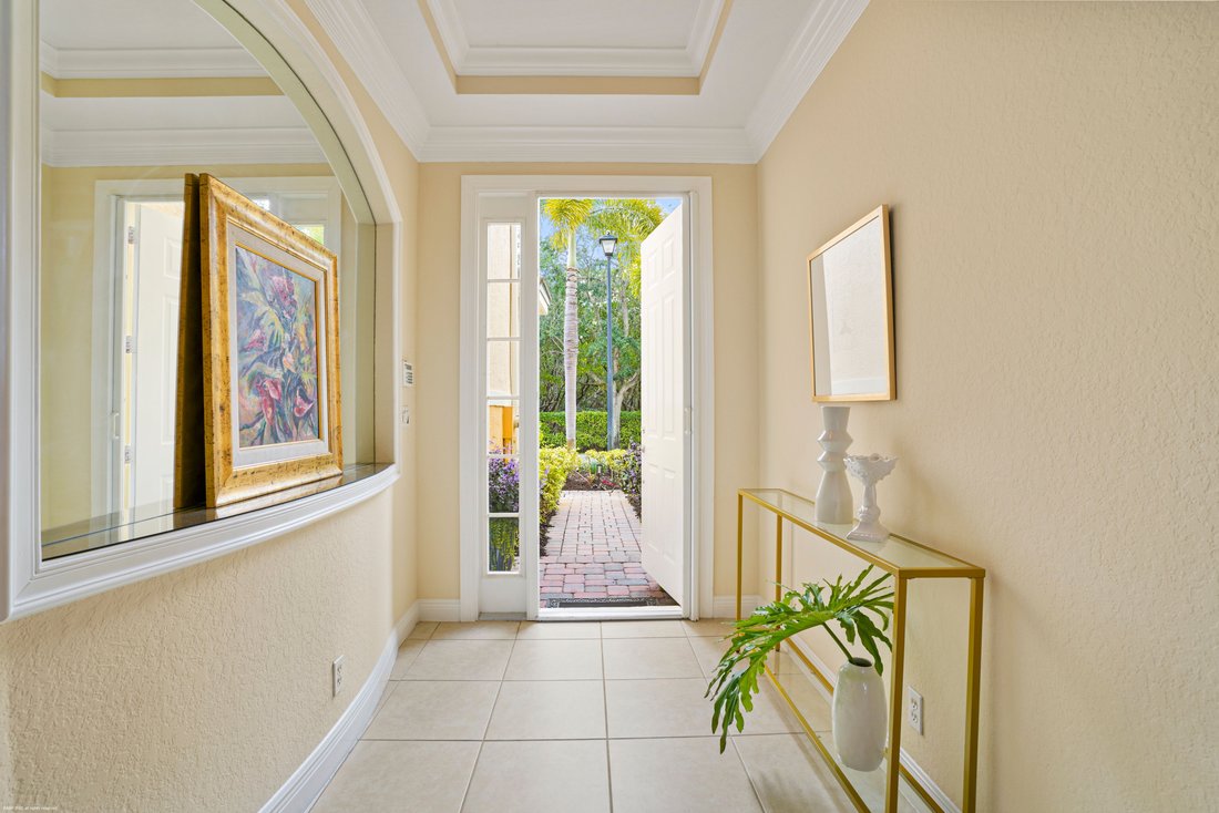 House in Palm City, Florida, United States 3 - 18126873