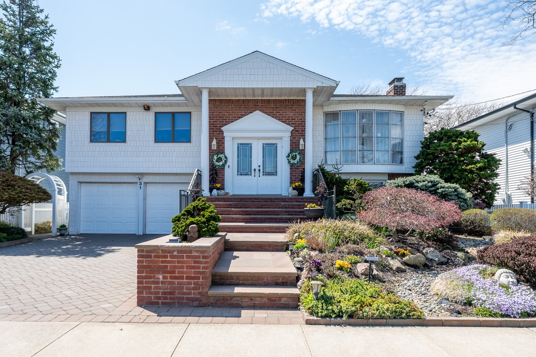 House in Long Beach, New York, United States 1 - 18127138