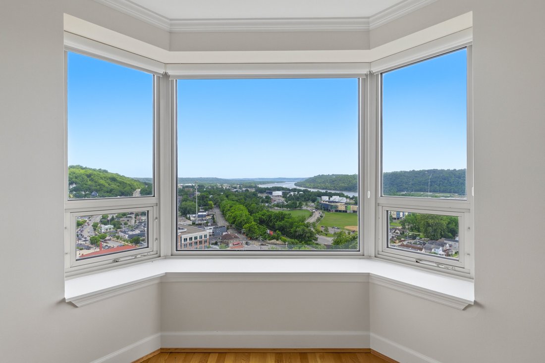 Condo in Cincinnati, Ohio, United States 2 - 18126878