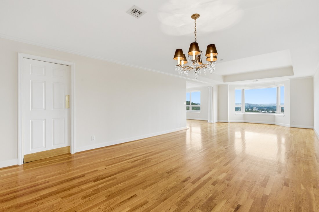 Condo in Cincinnati, Ohio, United States 3 - 18126878