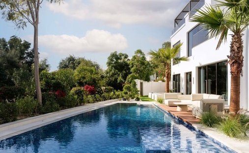 Villa in Dubai, Dubai, United Arab Emirates 1