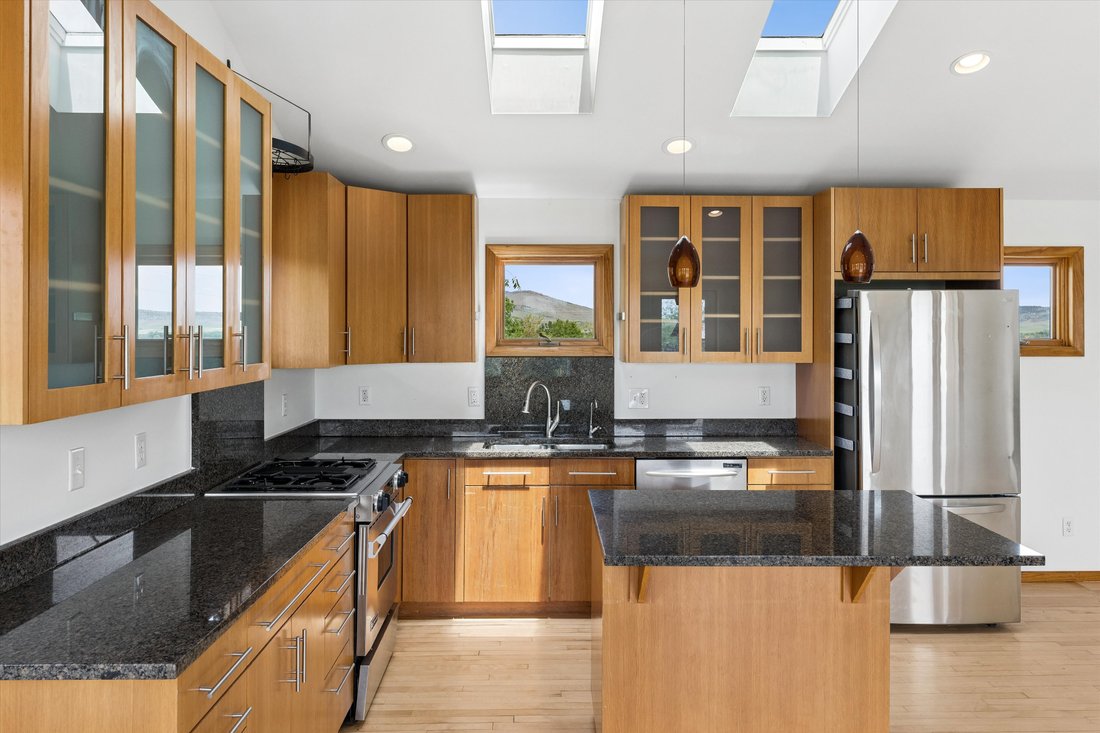 Longmont, Colorado, United States 5 - 18126884